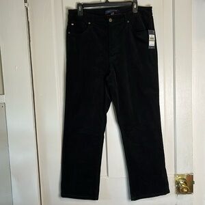 NWT Tommy Hilfiger women’s corduroy‎ pants size 12